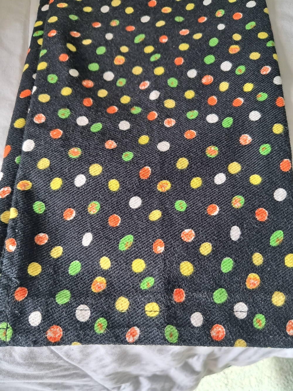 Authentic Versace Black High-Rise Jeans with Multicolor Polka Dot Print - Picture 13 of 13